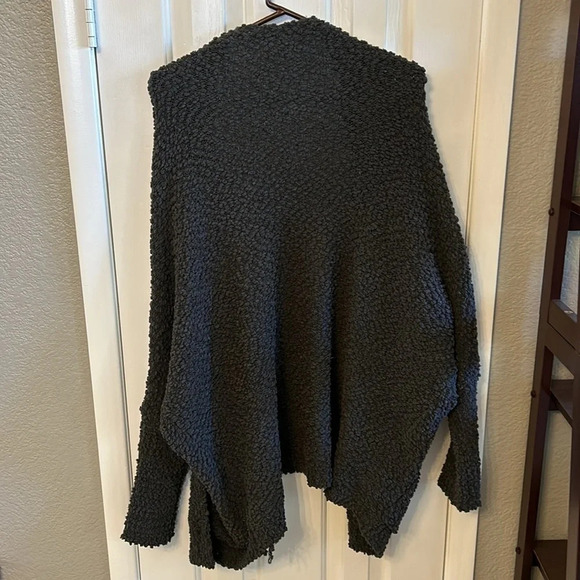 Umgee Women’s XL Gray Popcorn Knit Comfy Cardigan Sweater with Pockets - Picture 2 of 8